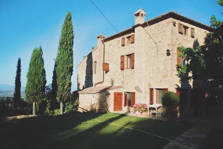 فيلا Podere Gli Oppi Toscana Petroio المظهر الخارجي الصورة